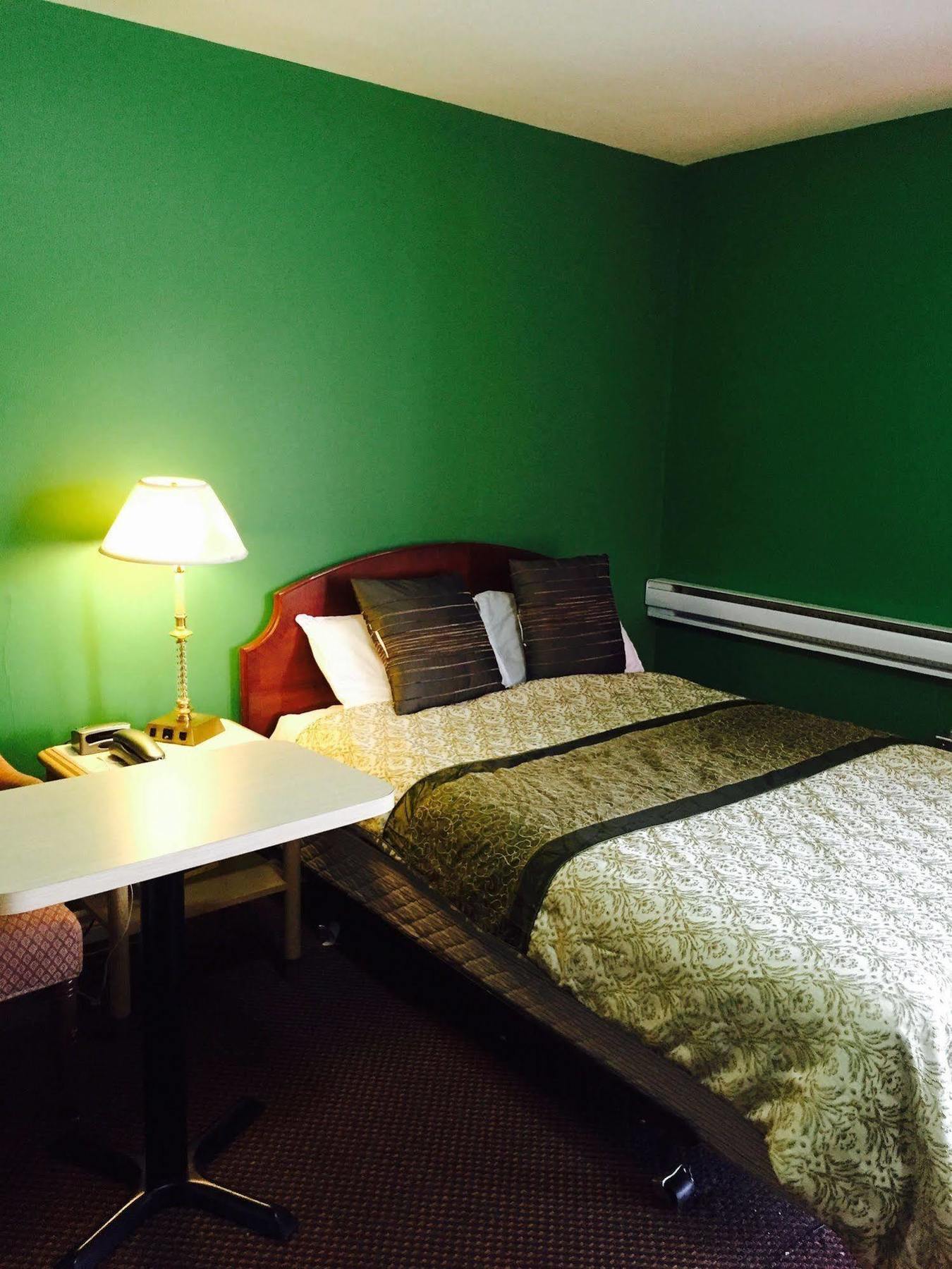 Palace Inn Motel Sarnia Zewnętrze zdjęcie
